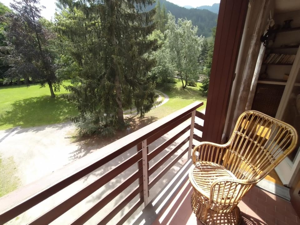 Balcony/Terrace, Garden view