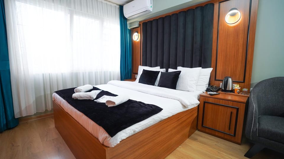Bed, TV and multimedia, Coffee/tea facilities, Bedroom, air conditioner