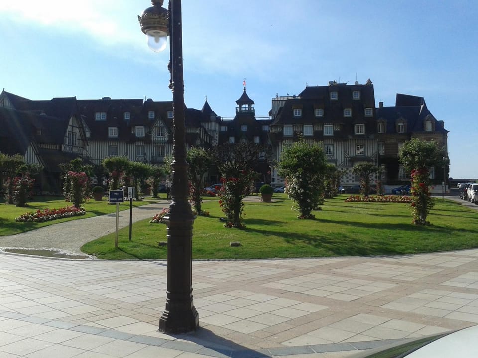 cottage duplex Villers sur mer 150 m de la plage Apartment in Normandy