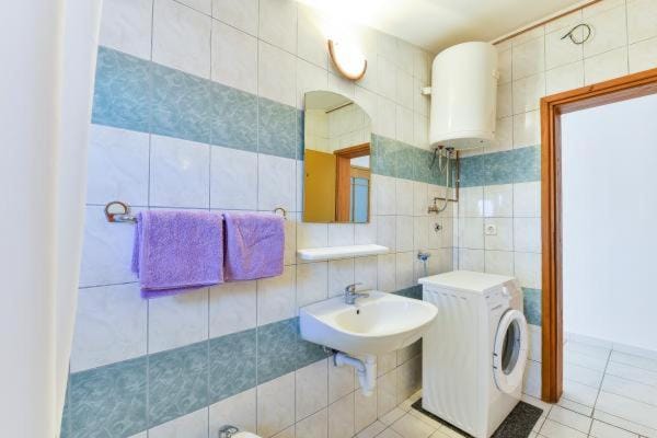 Apartments Leut near the Queen Beach - by TA Leut Agency Apartment in Zadar County
