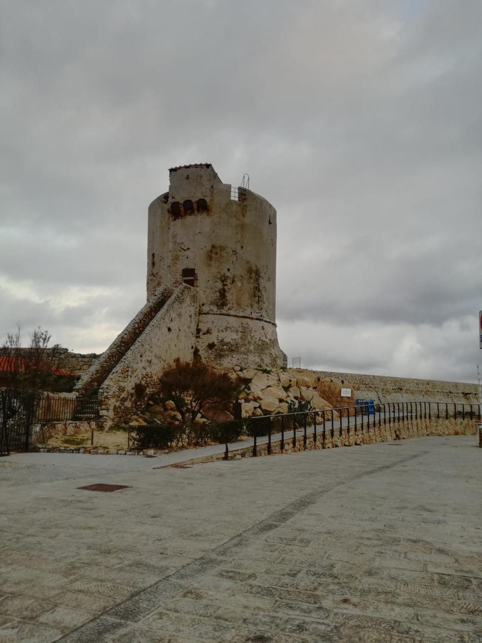 Logo/Certificate/Sign, Landmark view