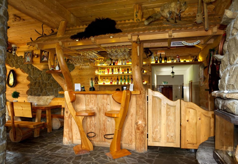 Lounge or bar, Seating area
