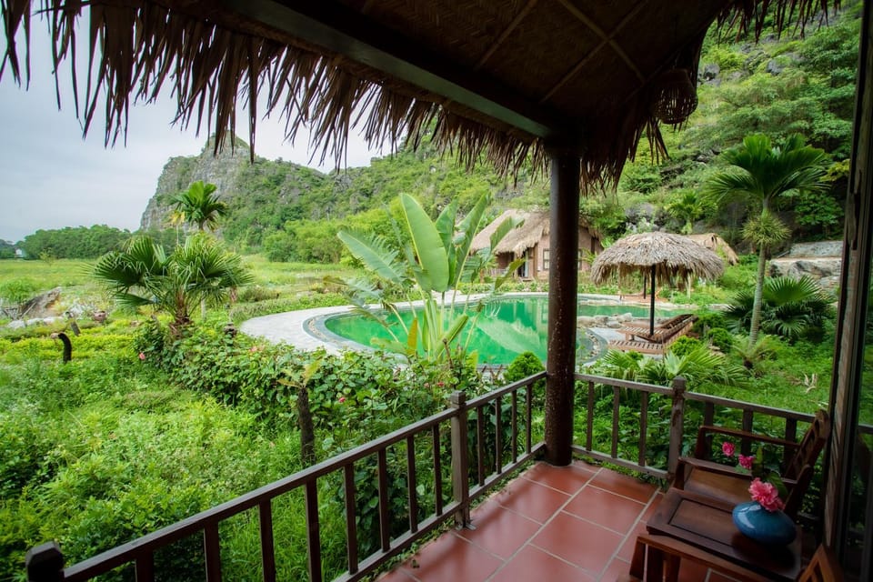 Balcony/Terrace, Garden view, Pool view