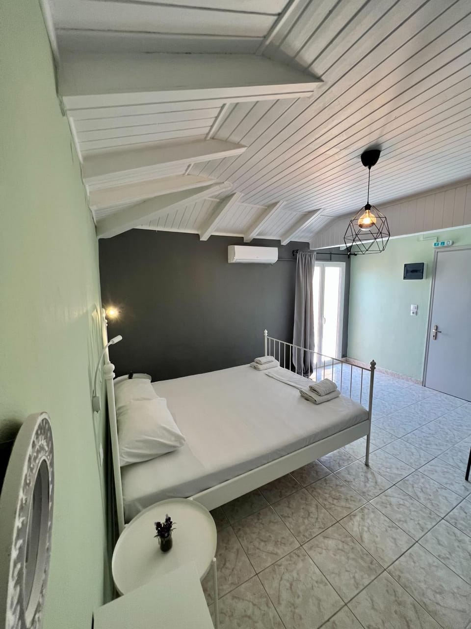 Issos Studios Apartment hotel in Corfu, Greece