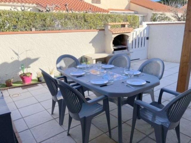 Agréable Maison Résidence au calme - terrasse- parking privé - 6ANI84 Apartment in Le Barcarès