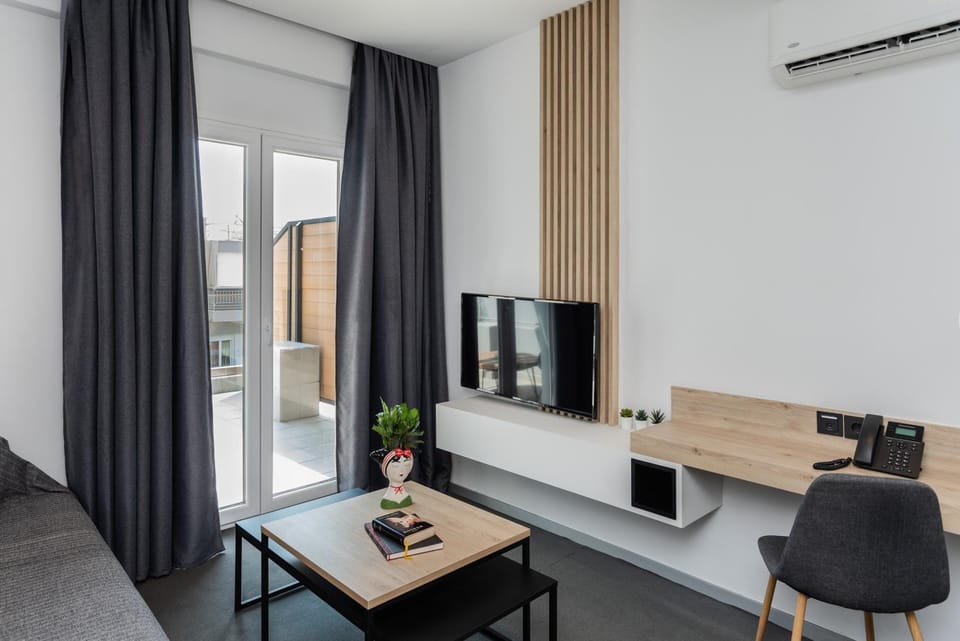 White 9 Bed and Breakfast in Thessaloniki