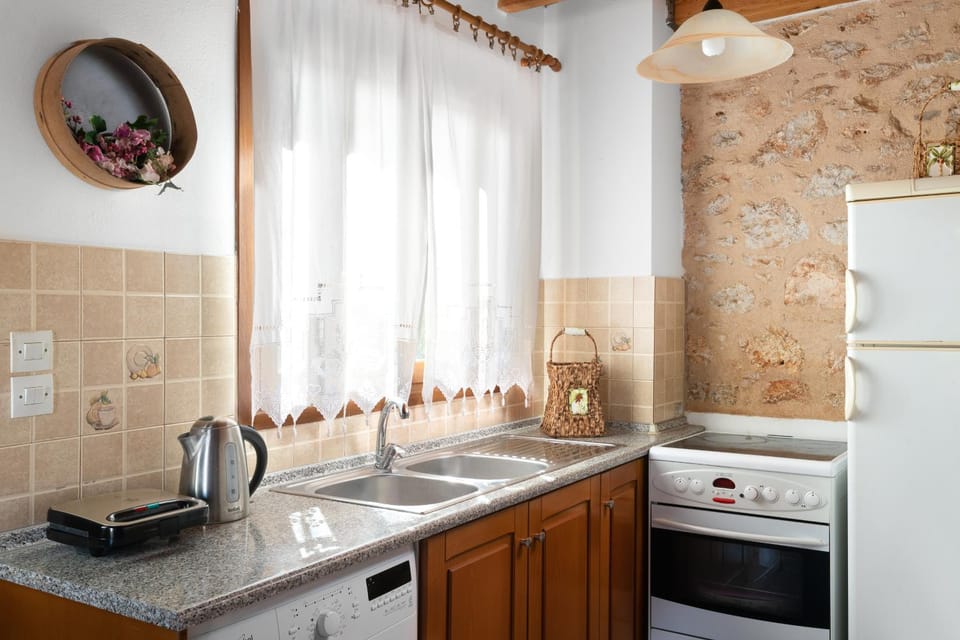 Little Karafillias Chalki House House in Decentralized Administration of the Aegean