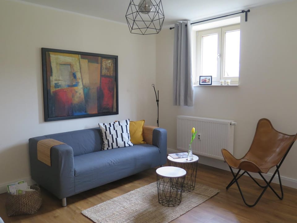 Living room, Decorative detail