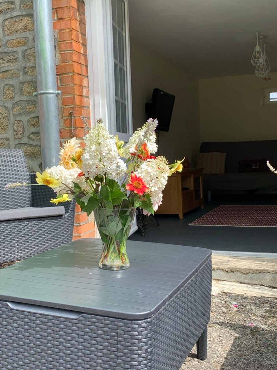 Patio, Decorative detail