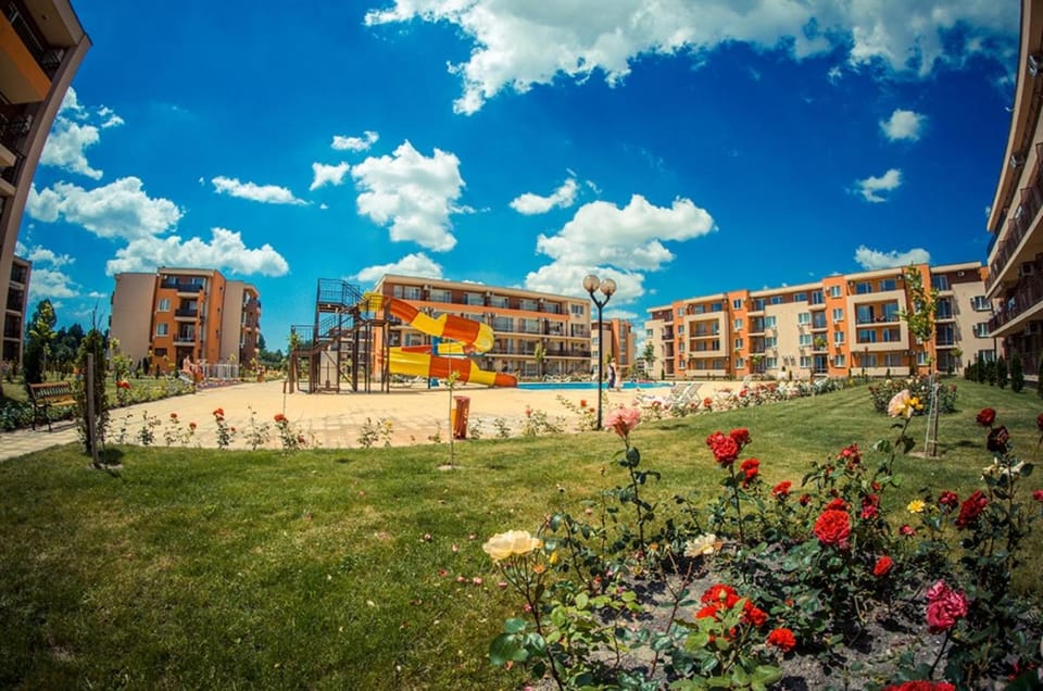 Garden, Aqua park