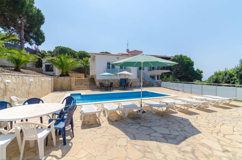 Balcony/Terrace, Other, Swimming pool