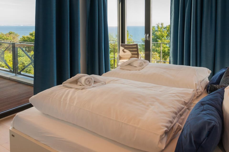 Villa Claire Ocean Blue Apartment in Sellin