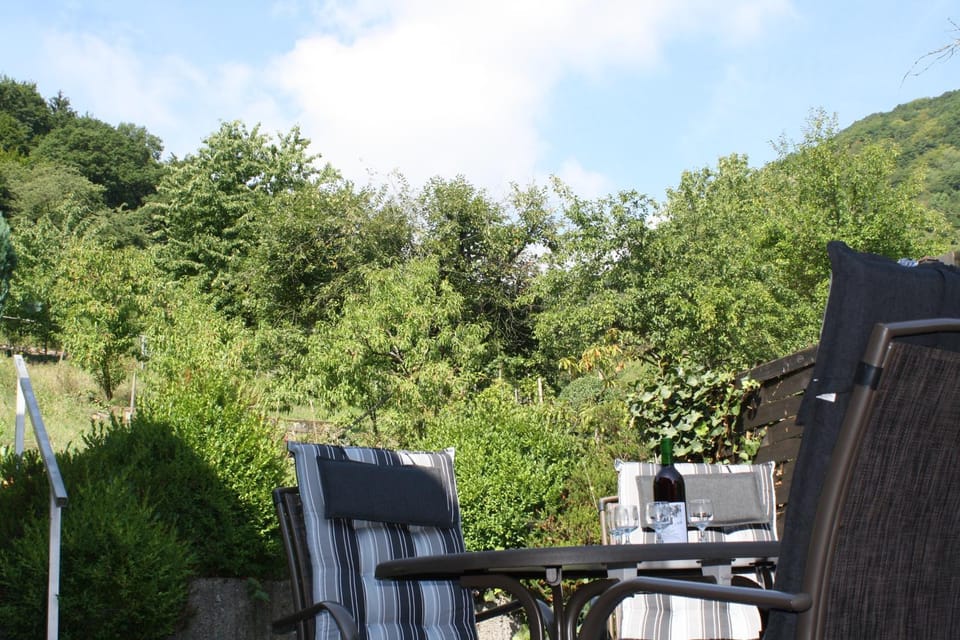 Property building, Patio, Patio, Day, Neighbourhood, Natural landscape, BBQ facilities, BBQ facilities, Garden, Garden, View (from property/room), View (from property/room), Balcony/Terrace, Balcony/Terrace, Seating area, On site, City view, City view, Garden view, Garden view, Mountain view, Mountain view, Street view, Street view, Area and facilities, Area and facilities, Area and facilities, Seasons, Quiet street view, Inner courtyard view