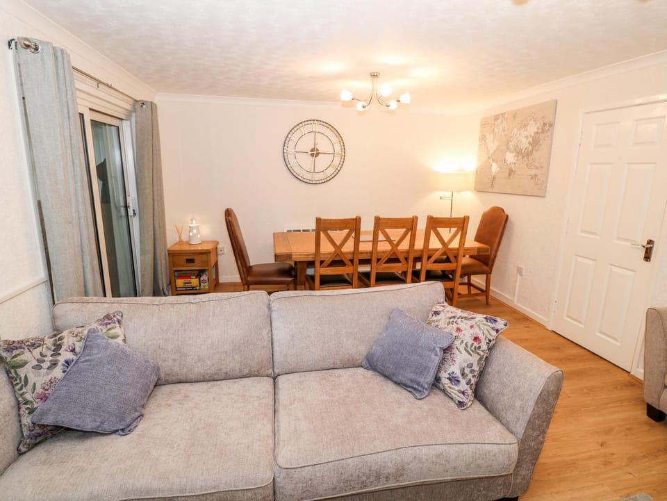 4 Ty Rhosyn House in Wales