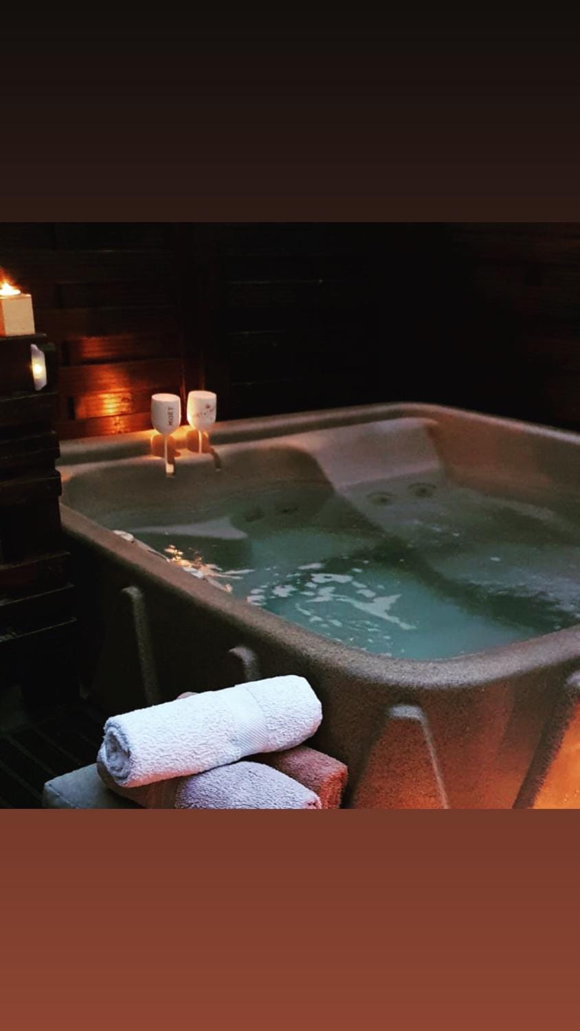 Hot Tub, Spa and wellness centre/facilities