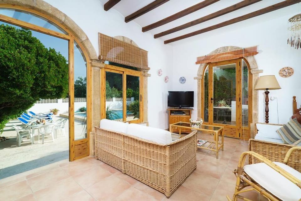 Casa Seniola by Aguilarent House in Marina Alta