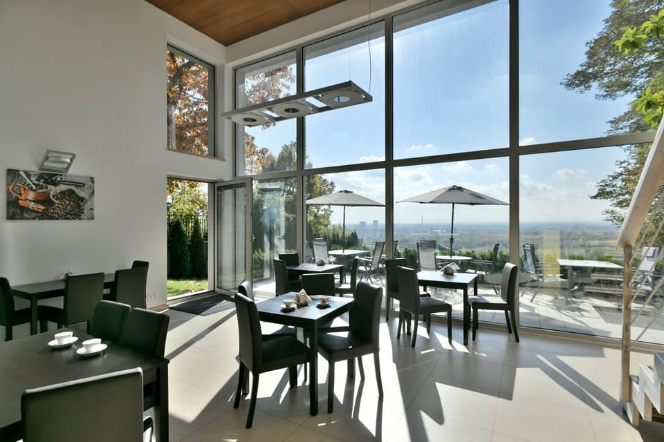 Natural landscape, View (from property/room), Seating area, Dining area