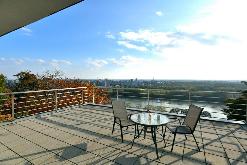 Natural landscape, View (from property/room), Balcony/Terrace, Balcony/Terrace