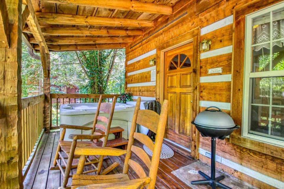 Dream Weaver #1527 House in Gatlinburg