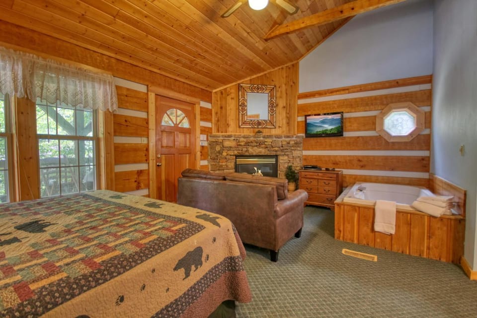 Dream Weaver #1527 House in Gatlinburg
