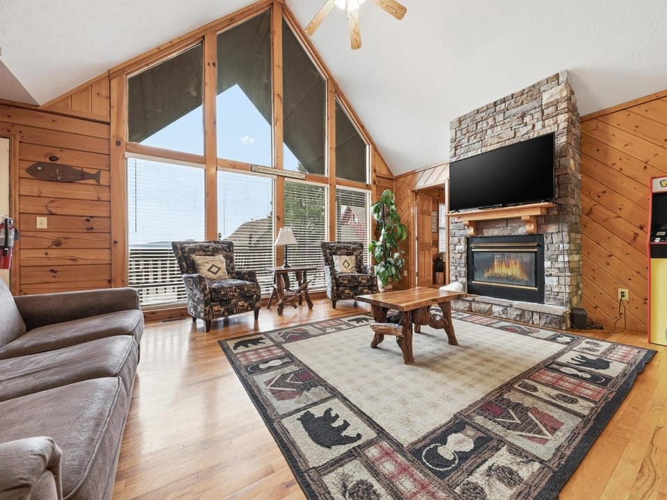Sun-Sational View #245 House in Sevier County