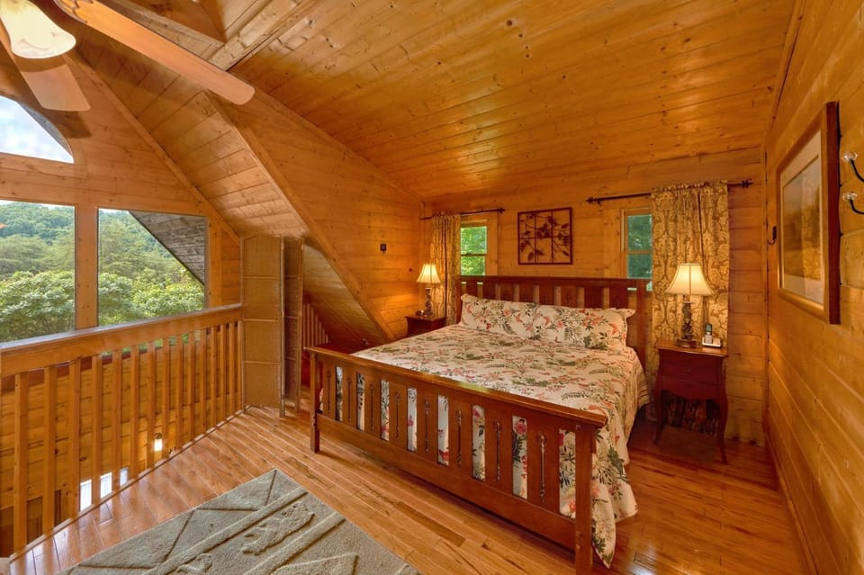 Hidden Romance #1404 House in Pigeon Forge