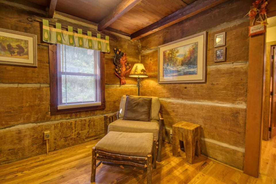 Bear Cabin #462 Cabin in Gatlinburg
