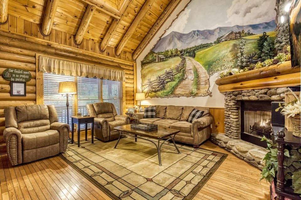 Lucky Logs #283 House in Pigeon Forge