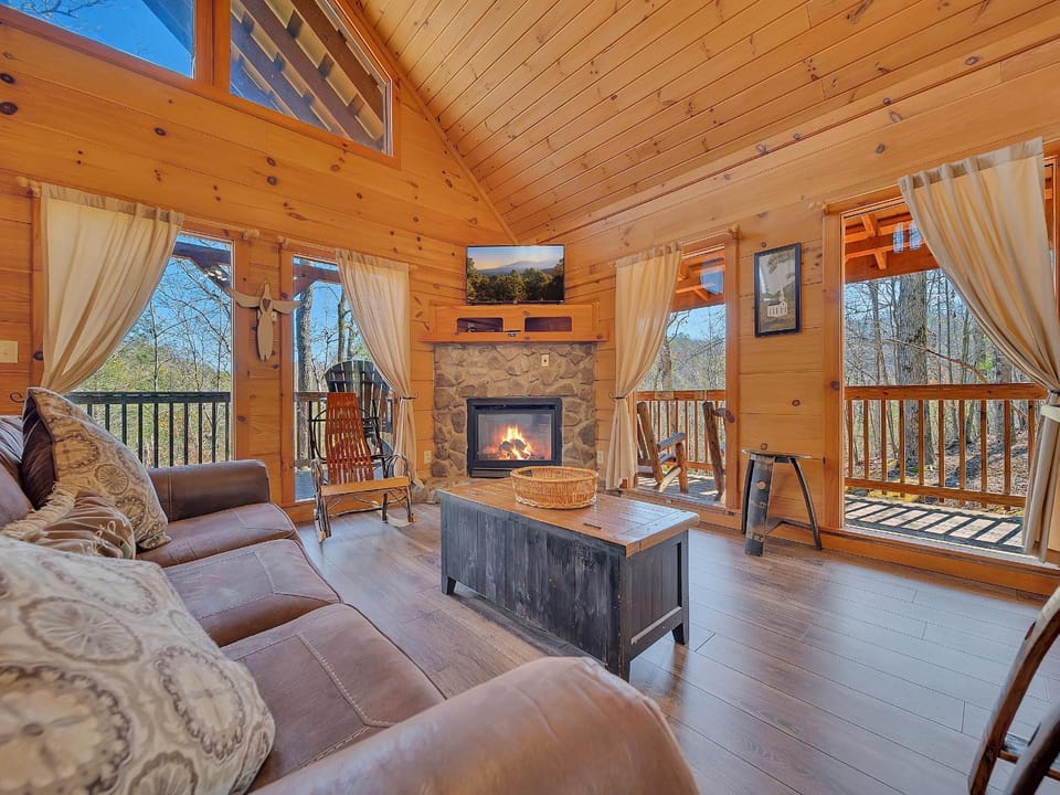Above The Falls #144 House in Sevier County