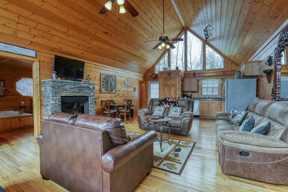 Kissing Retreat #269 House in Sevier County