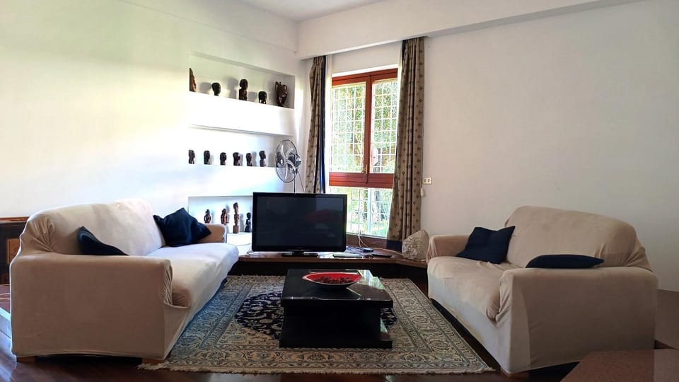 Guests Suite Apartment in Residence Villa nel Verde a Roma Aeroporto Ciampino Villa in Rome
