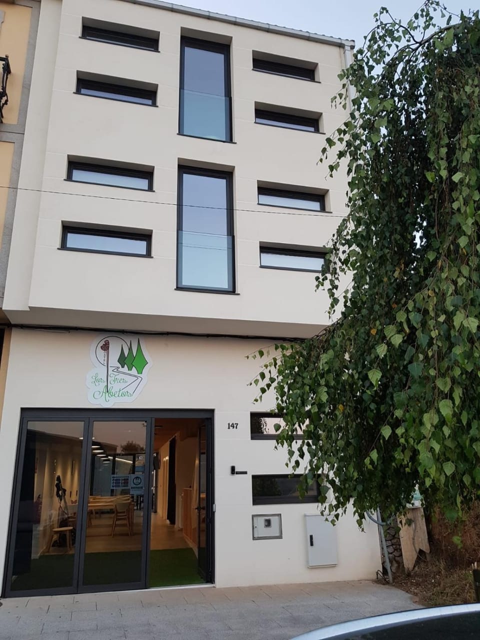 Property building, Facade/entrance, Property logo or sign