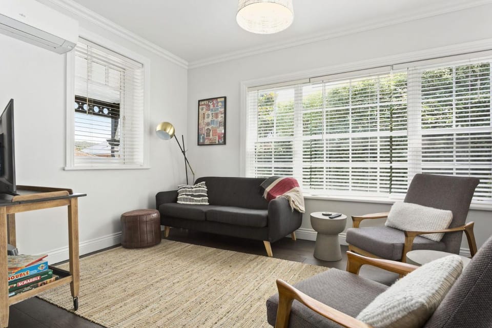 Bluestone Cottage Launceston House in Launceston