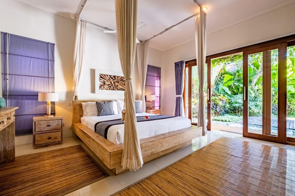 Bed, View (from property/room), Bedroom, Area and facilities