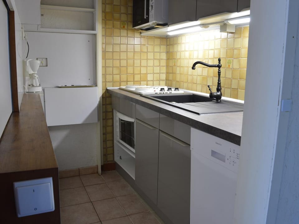 Studio 4 pers. à Port Camargue avec terrasse - FR-1-250-149 Apartment in Le Grau-du-Roi