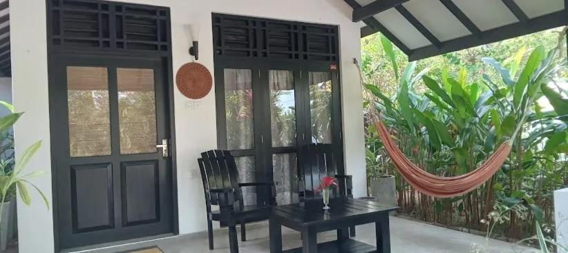 Seagulls Garden Cabanas Bed and Breakfast in Southern Province