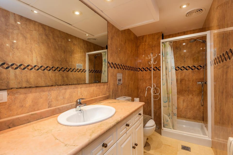 Bathroom, Living room