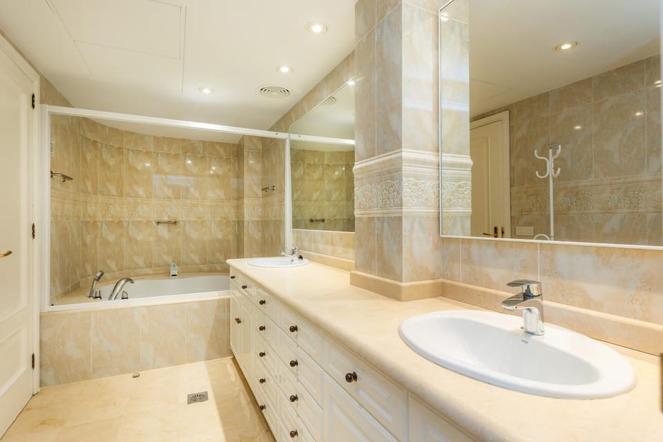 Bathroom, Living room