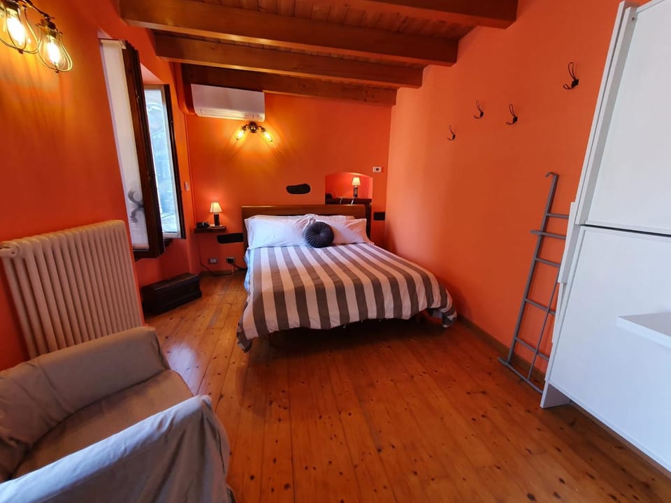 I Scalitt by Quokka 360 - Typical Lake Como House Apartment in Canton of Ticino