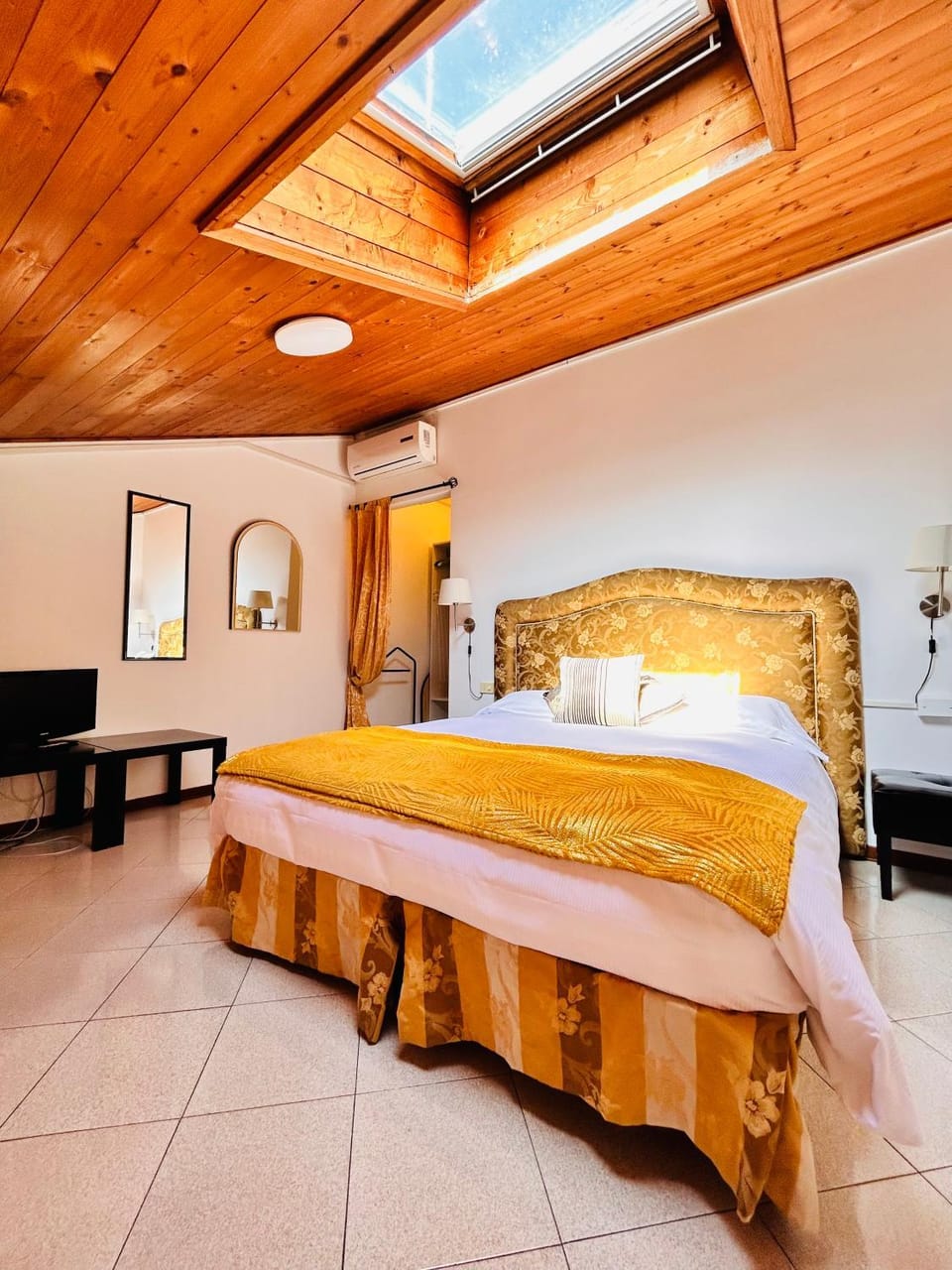 Bed, wardrobe, air conditioner