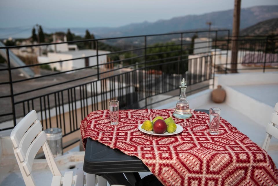 Patio, Natural landscape, View (from property/room), Balcony/Terrace, Mountain view