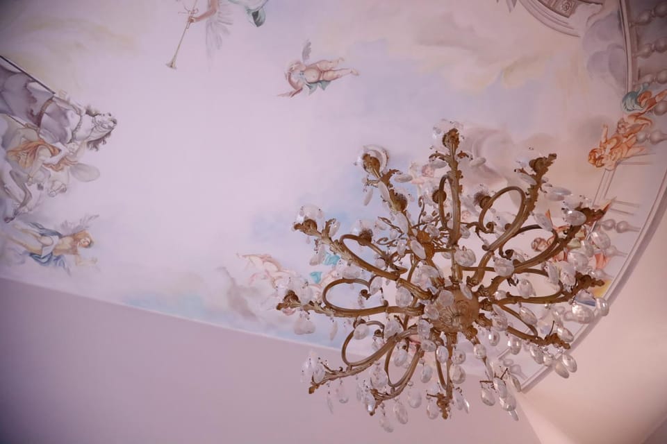 Property building, Facade/entrance, Decorative detail