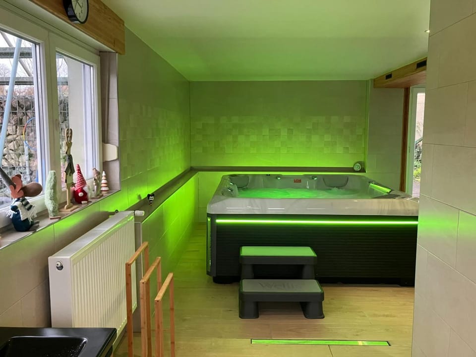 Appartement spacieux avec terrasse et jardin à Lohr, 120 m². Apartment in Grand Est