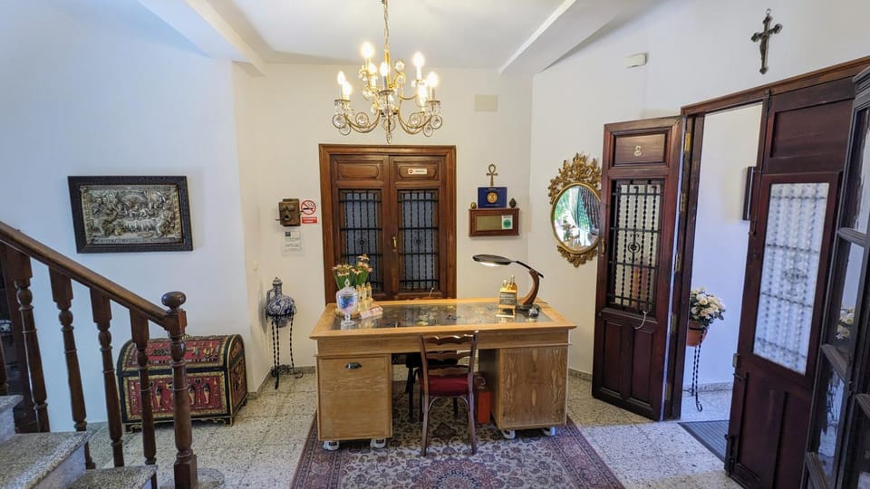 Property building, Lobby or reception