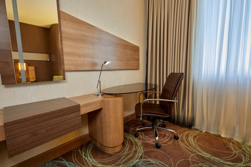 TV and multimedia, Photo of the whole room, Seating area