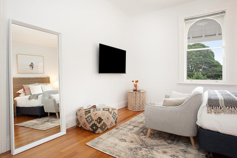 Modern and Cosy Inner West Apartment Apartment in Marrickville