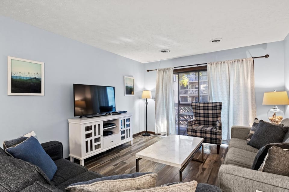 Shipwatch II 101P Apartment in South Carolina