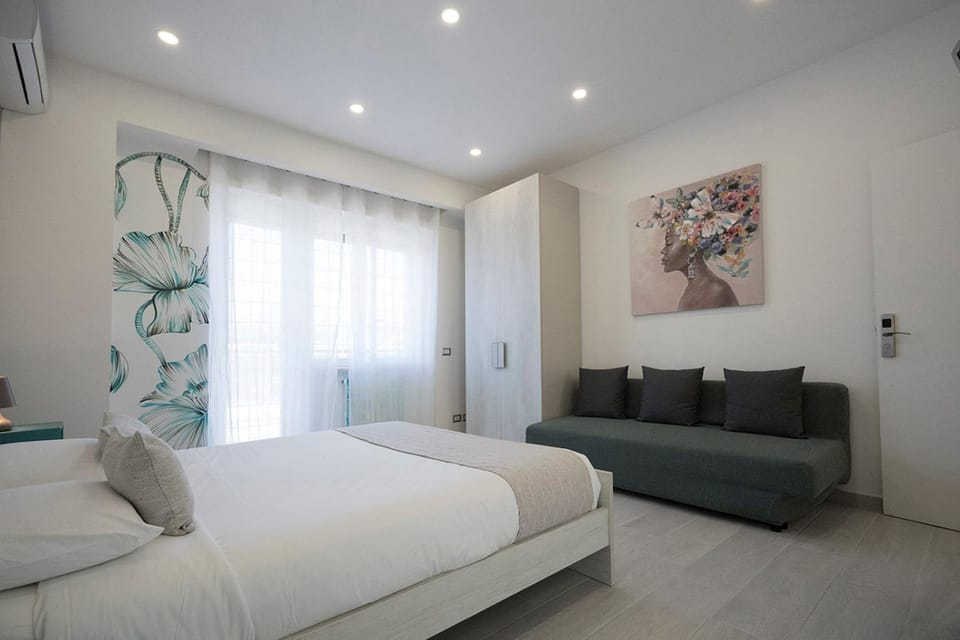 Bed, TV and multimedia, Photo of the whole room, Bedroom, air conditioner