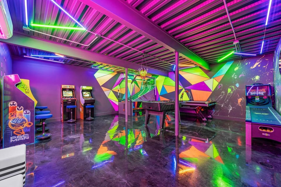 Game Room, Entertainment