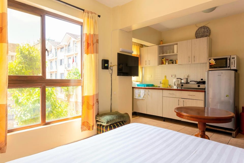 Museum Road Studio with Rooftop Pool Apartment in Nairobi